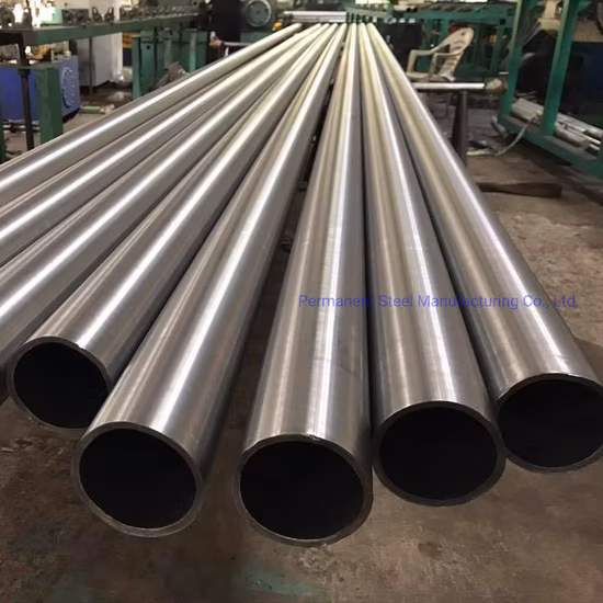 Tubo quadrato ASTM Ss 201 304/304L 316/316L 310S 309S 409 904 430 6061 Tubo in acciaio inossidabile saldato lucido spazzolato